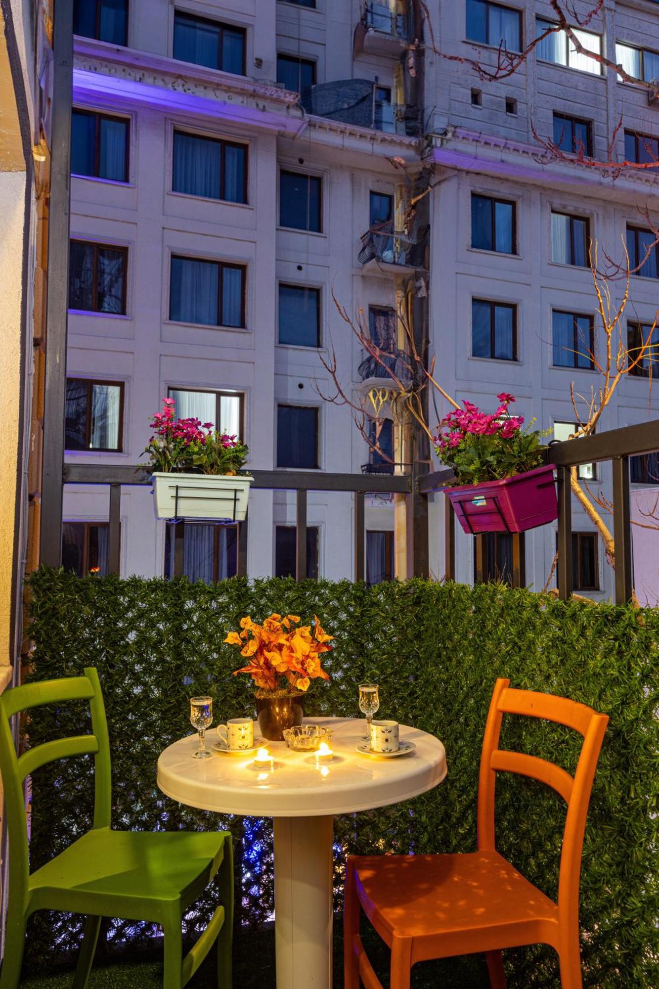 Apollo Hotel & Apartments Istanbul Exterior foto